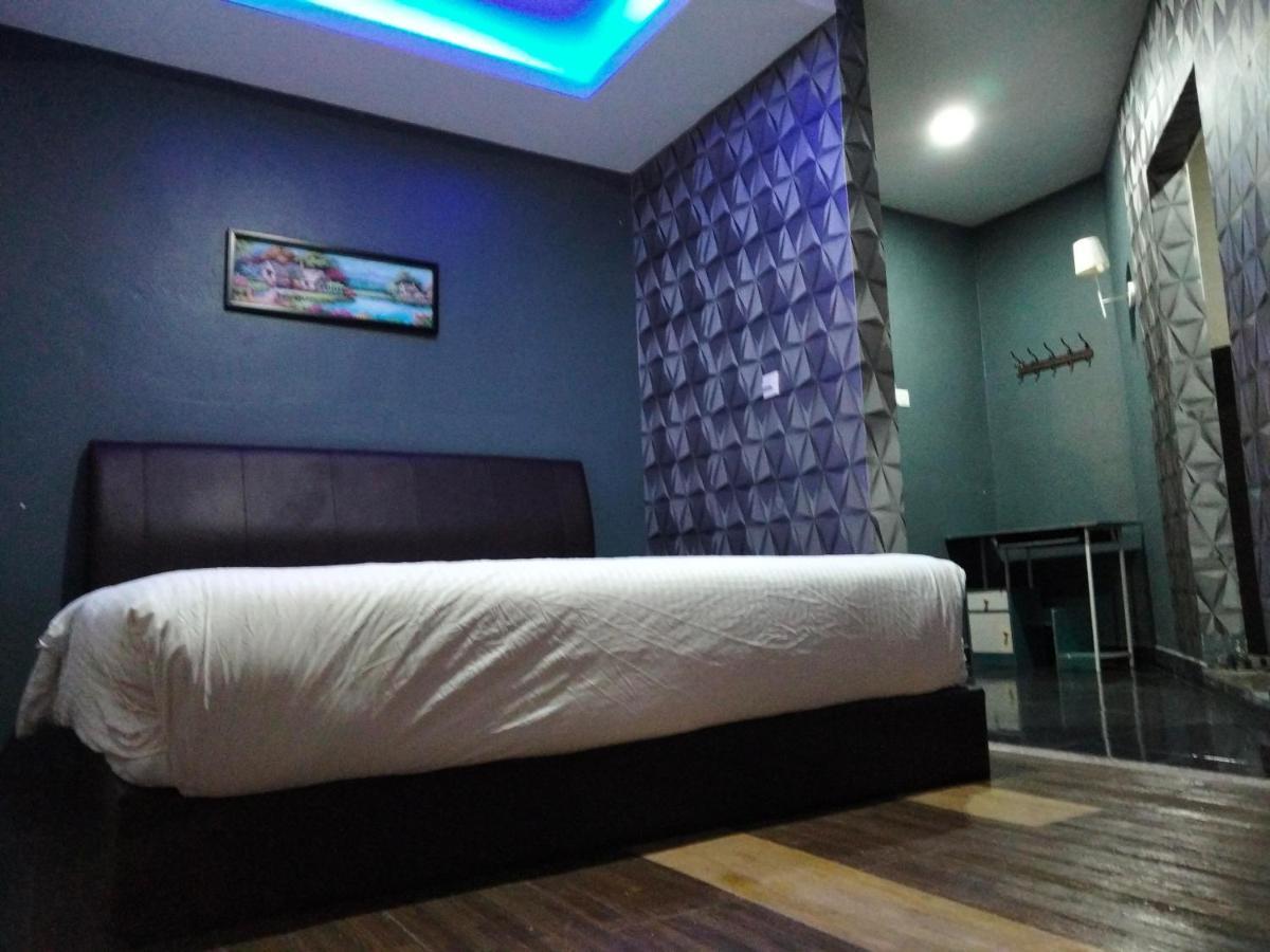 Pine Hotel באטו גאג'ה מראה חיצוני תמונה