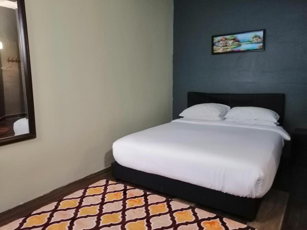 Pine Hotel באטו גאג'ה מראה חיצוני תמונה